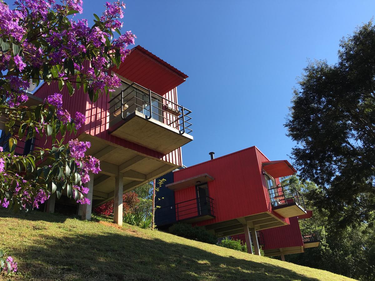 Latitude Lodge Cunha Exterior photo